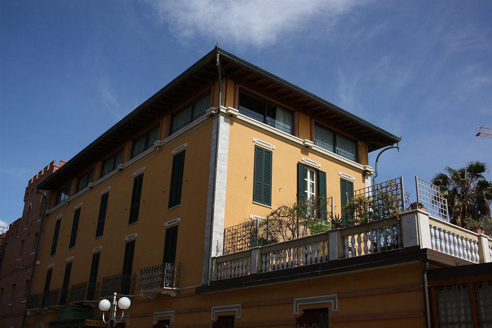Hotel Regina Forte dei Marmi Dış mekan fotoğraf