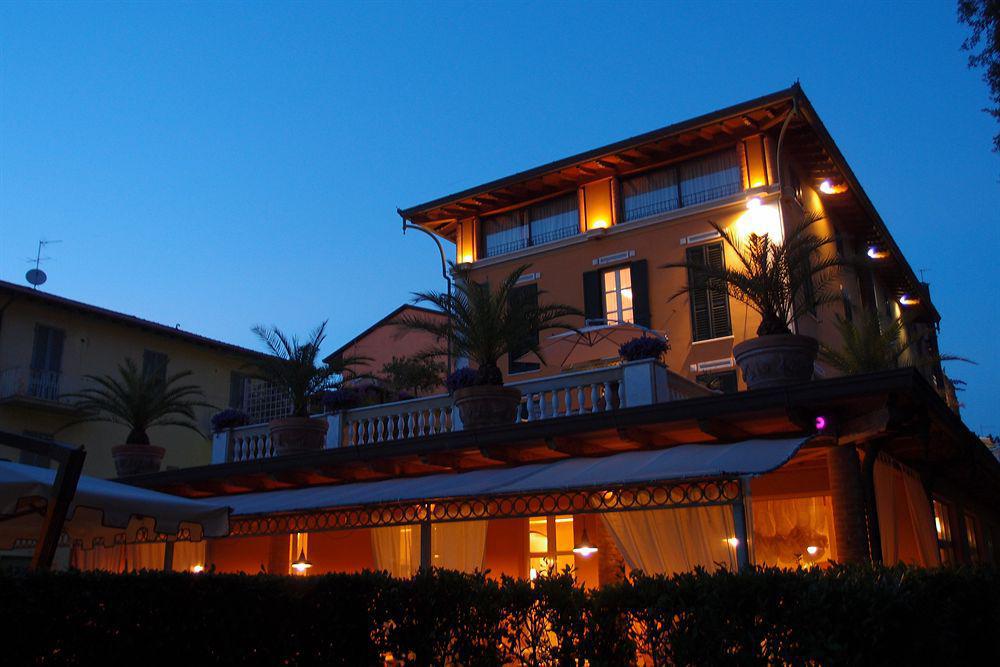 Hotel Regina Forte dei Marmi Dış mekan fotoğraf