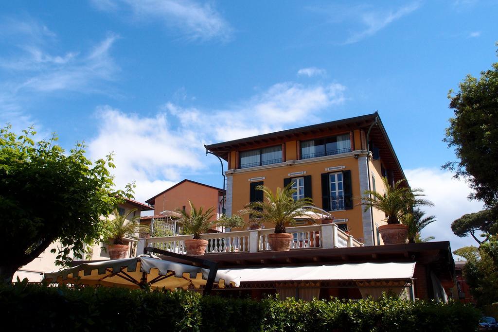 Hotel Regina Forte dei Marmi Dış mekan fotoğraf